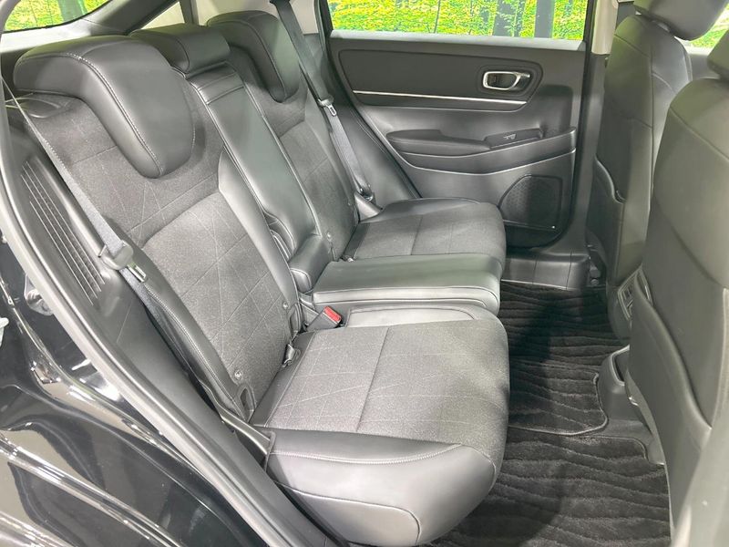 2024 Honda Vezel 6AA-RV5 (UW-6a50647db5c86)[22]
