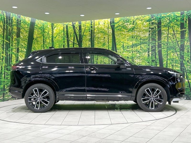 2024 Honda Vezel 6AA-RV5 (UW-6a50647db5c86)[9]