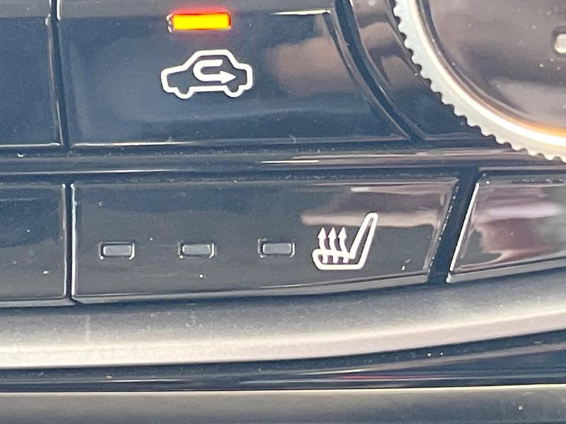 2022 Subaru Forester 4BA-SK5 (UW-6a506497d3adf)[21]