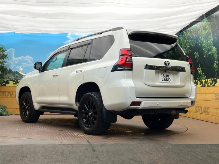 2022 Toyota Land Cruiser Prado 3BA-TRJ150W (UW-6a5064a8b802d)[19]