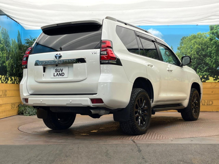 2022 Toyota Land Cruiser Prado 3BA-TRJ150W (UW-6a5064a8b802d)[17]