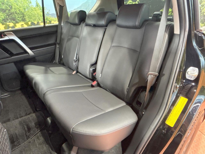 2022 Toyota Land Cruiser Prado 3BA-TRJ150W (UW-6a5064aa74215)[25]