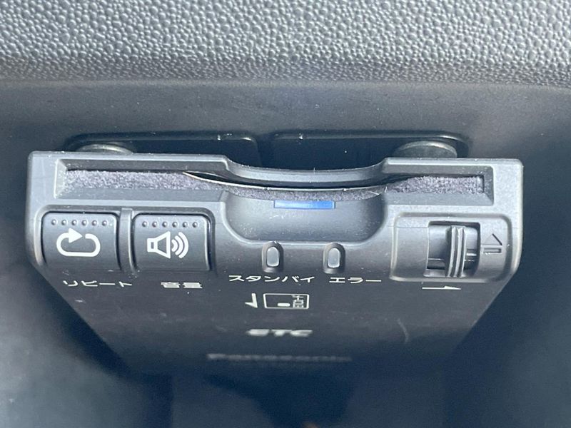 2018 Citroen C3 ABA-B6HN01 (UW-6a5064bdcd30c)[28]