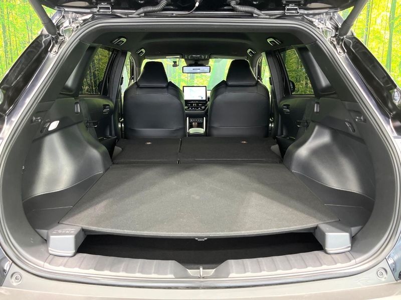 2023 Toyota Corolla Cross 6AA-ZVG13 (UW-6a506515cbb5f)[24]