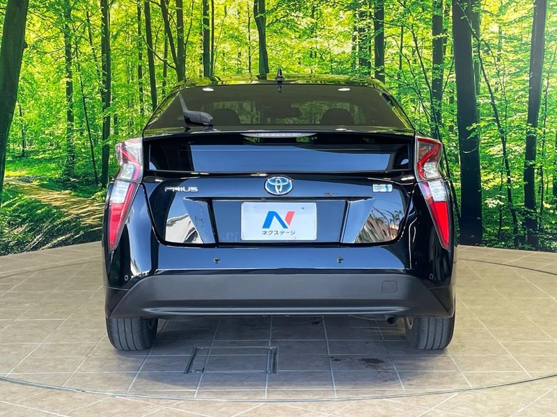 2016 Toyota Prius DAA-ZVW50 (UW-6a5065267e595)[14]
