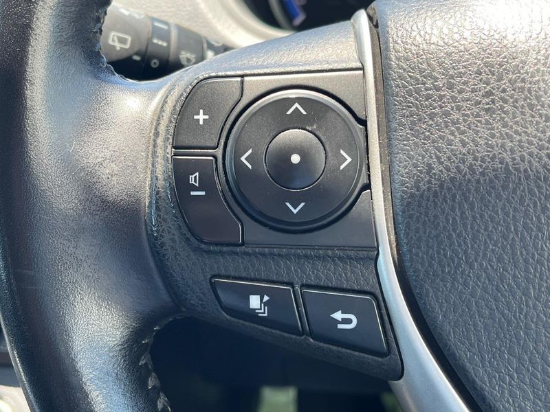 2016 Toyota Noah DAA-ZWR80G (UW-6a50653dd1091)[14]