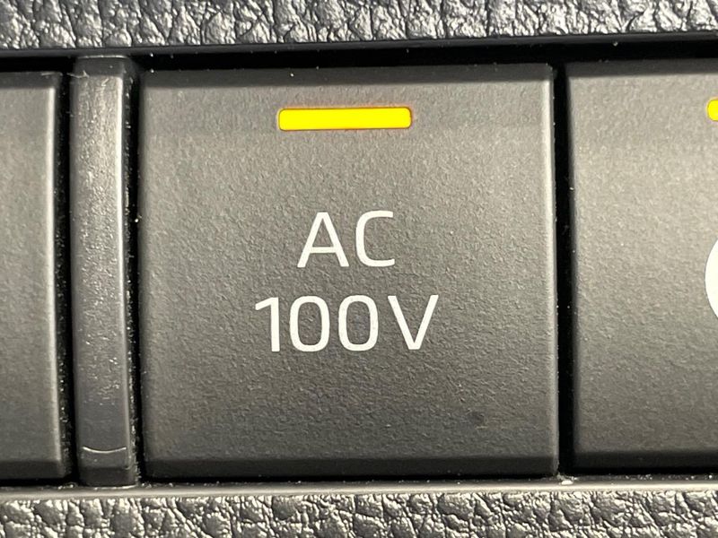 2020 Toyota RAV4 6AA-AXAH54 (UW-6a51b2b9e1416)[25]