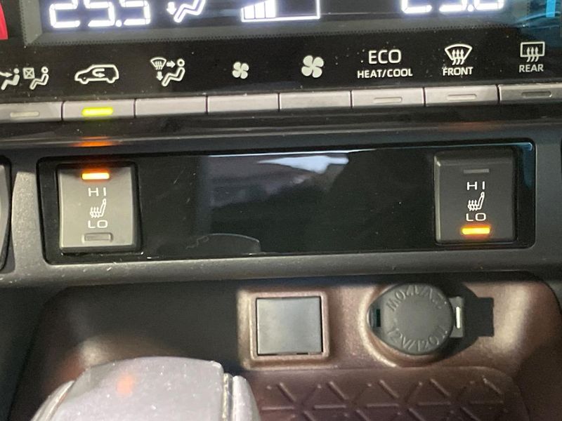 2020 Toyota RAV4 6AA-AXAH54 (UW-6a51b2b9e1416)[10]