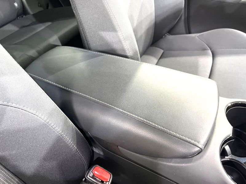 2022 Toyota Harrier Hybrid 6AA-AXUH85 (UW-6a51b2cd43302)[27]