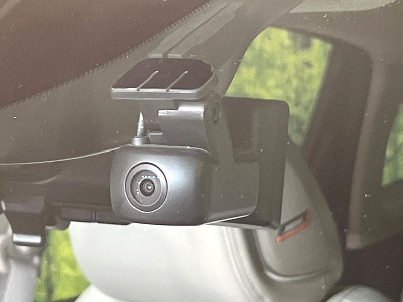 2021 Nissan Aura 6AA-FE13 (UW-6a51b33b23924)[4]