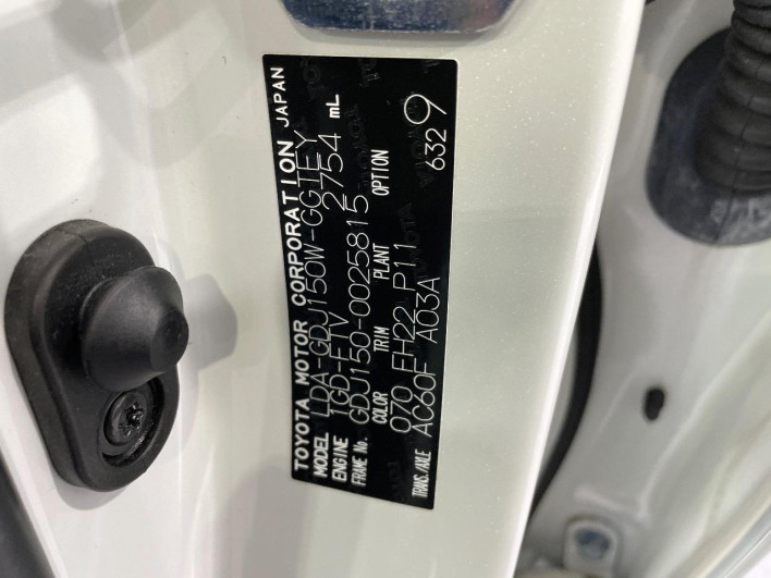 2018 Toyota Land Cruiser Prado LDA-GDJ150W (UW-6a51b34d6ce78)[1]