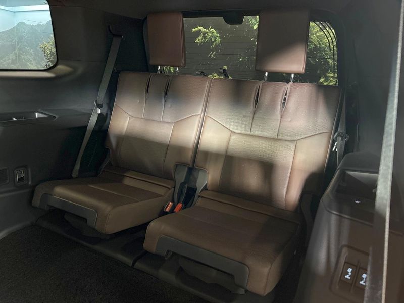 2024 Toyota Land Cruiser 250 3DA-GDJ250W (UW-6a51b34f2f8e3)[23]