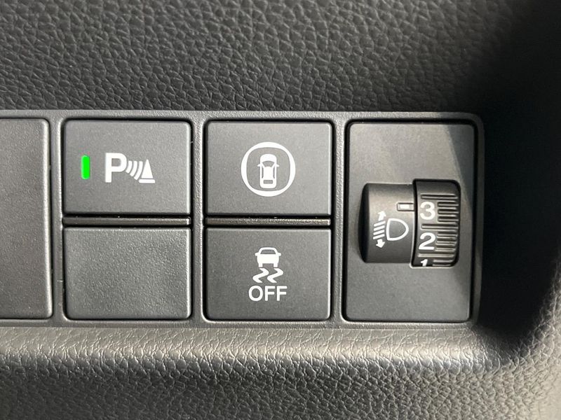 2020 Honda Fit 6AA-GR3 (UW-6a51b3711edb0)[27]