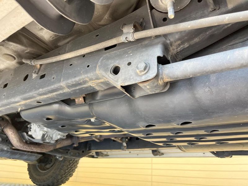 2011 Toyota FJ CRUISER CBA-GSJ15W (UW-6a51b3763c0c1)[23]