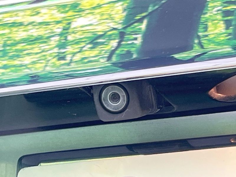 2018 Honda N-BOX CUSTOM DBA-JF3 (UW-6a51b3d423ab9)[16]