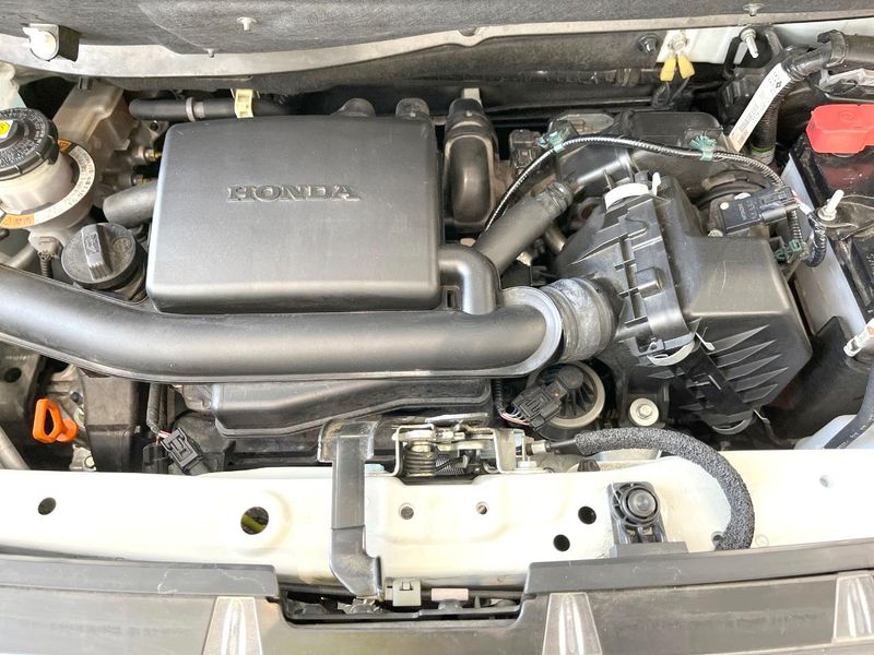 2023 Honda N-BOX CUSTOM 6BA-JF5 (UW-6a51b3e6d35f7)[4]