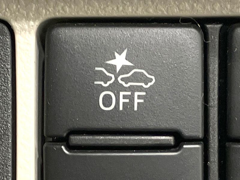 2018 Daihatsu Cast DBA-LA250S (UW-6a51b43454e31)[16]