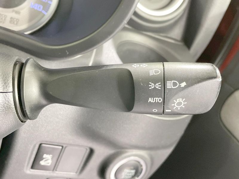 2015 Daihatsu Cast DBA-LA260S (UW-6a51b436225da)[24]