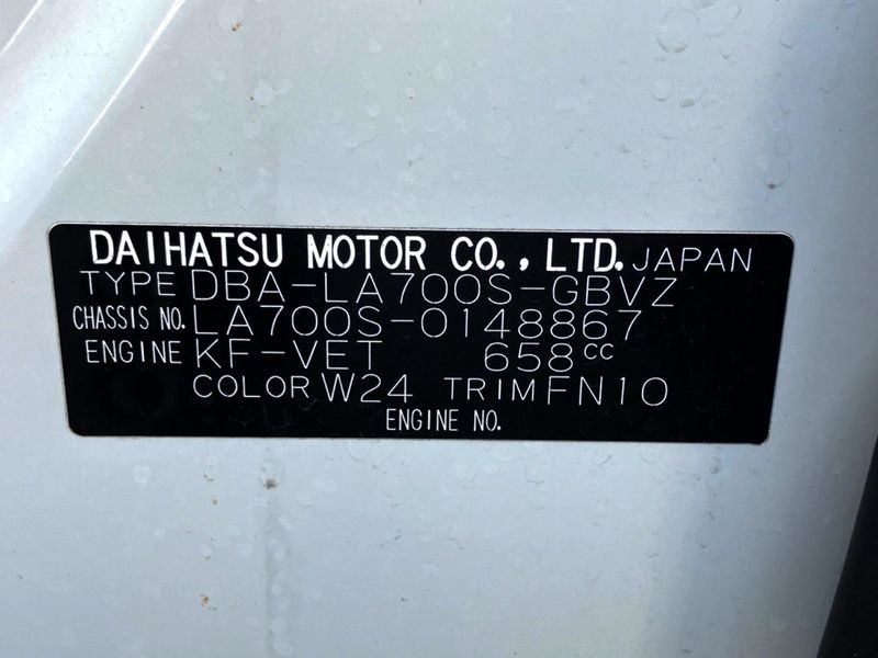 2019 Daihatsu Wake DBA-LA700S (UW-6a51b45bb9dfd)[1]