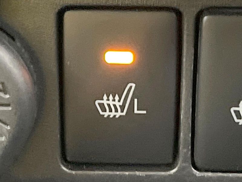 2016 Toyota Roomy DBA-M900A (UW-6a51b47658c41)[15]