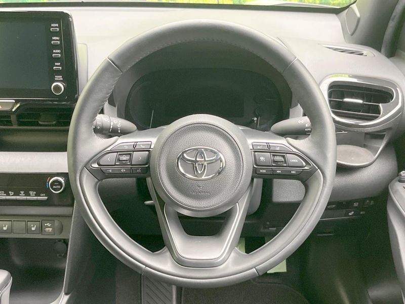 2023 Toyota Yaris Cross 6AA-MXPJ10 (UW-6a51b500b5bd1)[23]