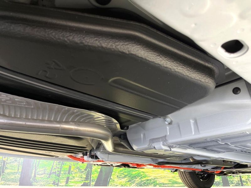 2026 Toyota Sienta 6AA-MXPL10G (UW-6a51b512dc5bd)[28]