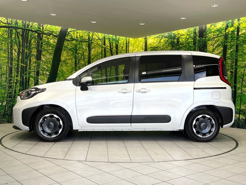 2026 Toyota Sienta 6AA-MXPL10G (UW-6a51b512dc5bd)[24]