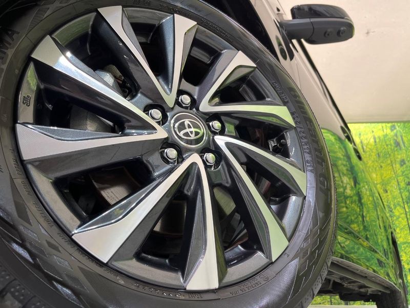 2024 Toyota Voxy 6BA-MZRA90W (UW-6a51b531550c3)[14]