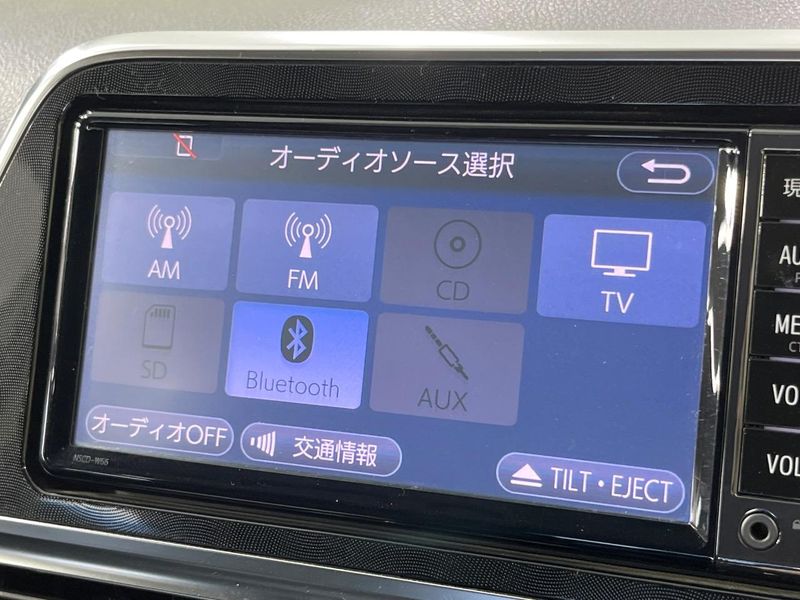 2016 Toyota Sienta DAA-NHP170G (UW-6a51b54822e97)[18]
