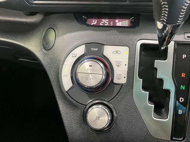 2019 Toyota Sienta 6AA-NHP170G (UW-6a51b54a3527a)[8]