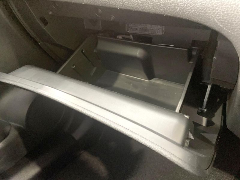 2019 Nissan X-Trail DBA-NT32 (UW-6a51b5559705c)[25]