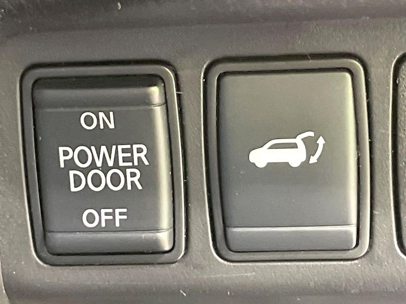 2019 Nissan X-Trail DBA-NT32 (UW-6a51b5559705c)[14]