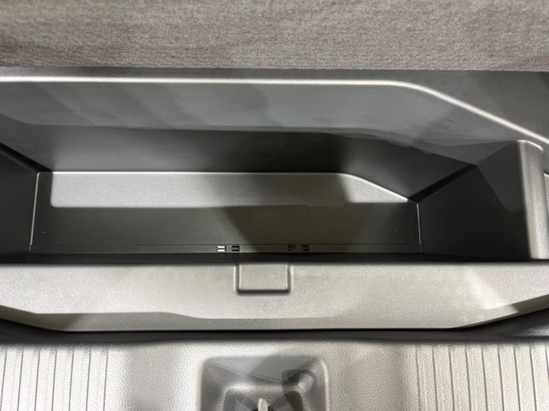 2021 Honda Vezel 6AA-RV5 (UW-6a51b57409f87)[25]