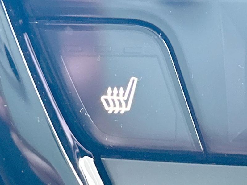 2023 Honda Vezel 6AA-RV5 (UW-6a51b57995ca0)[19]