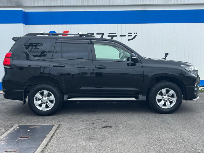 2019 Toyota Land Cruiser Prado CBA-TRJ150W (UW-6a51b5a361ef4)[24]