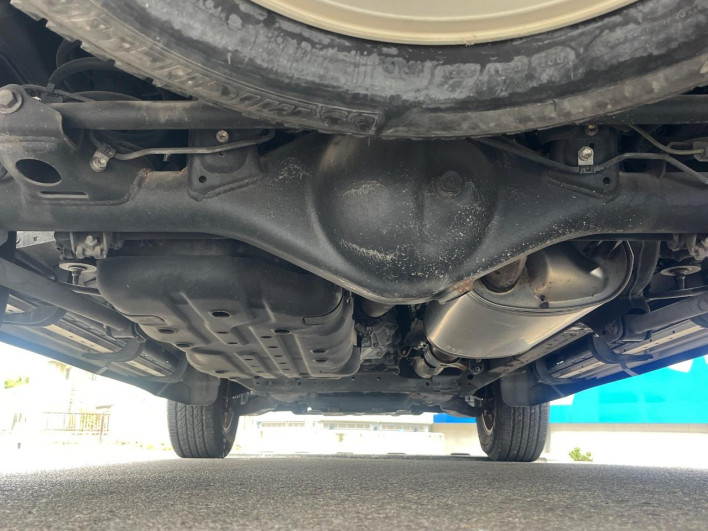 2019 Toyota Land Cruiser Prado CBA-TRJ150W (UW-6a51b5a361ef4)[18]