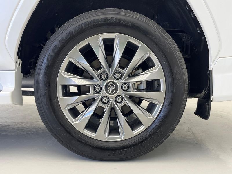 2023 Toyota Land Cruiser 3BA-VJA300W (UW-6a51b5b5490a0)[7]