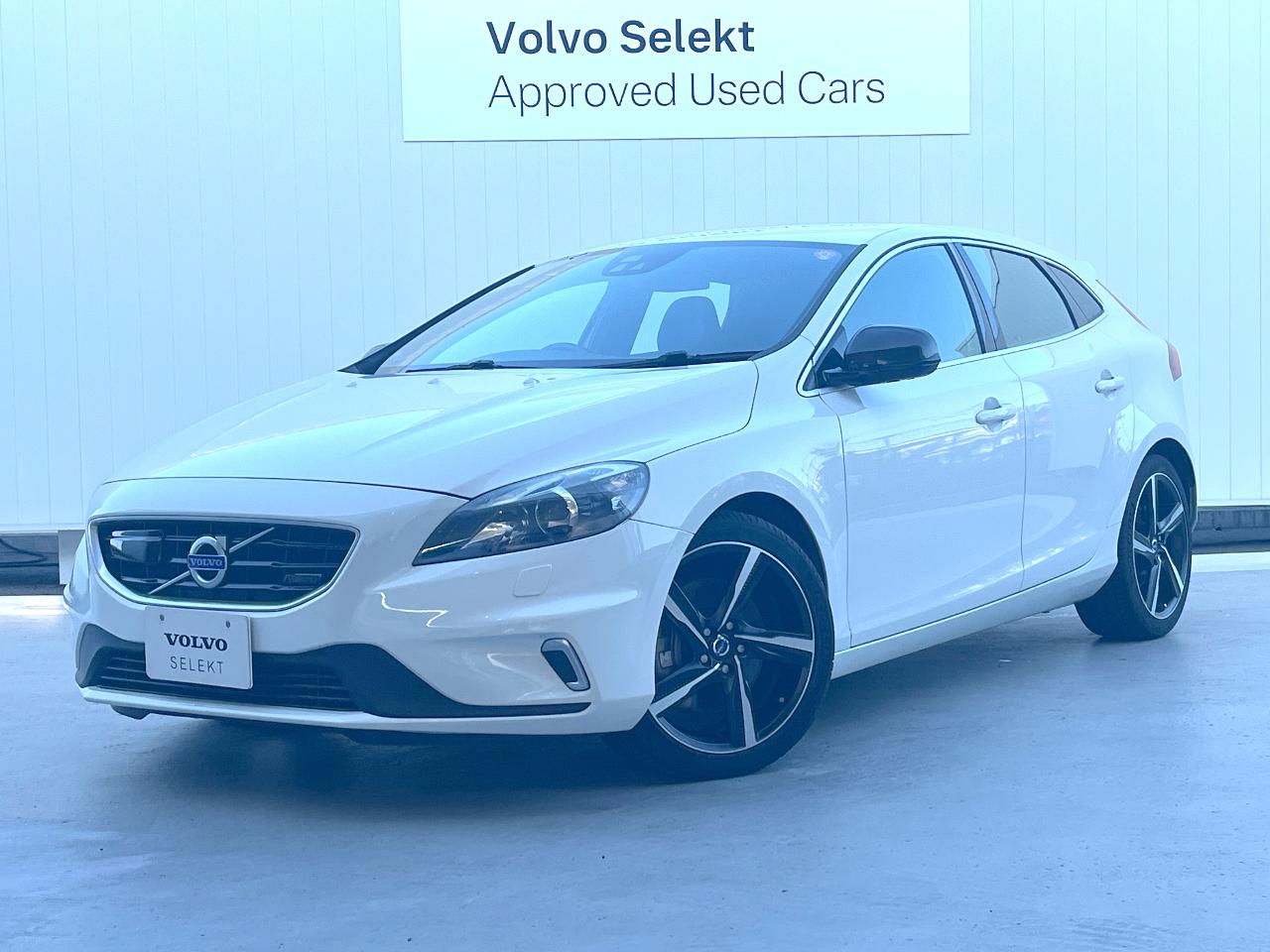 2014 Volvo V40 DBA-MB5204T
