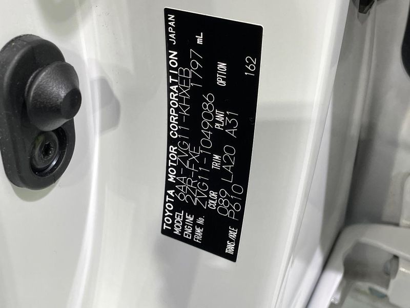 2023 Toyota Corolla Cross 6AA-ZVG11 (UW-6a51b602bbcf9)[1]
