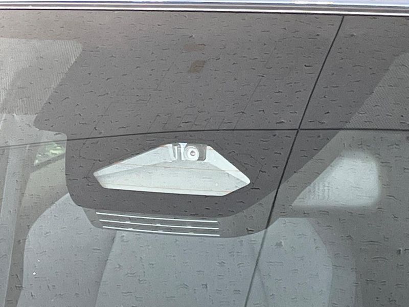2024 Toyota Corolla Cross 6AA-ZVG16 (UW-6a51b6092c4e4)[10]