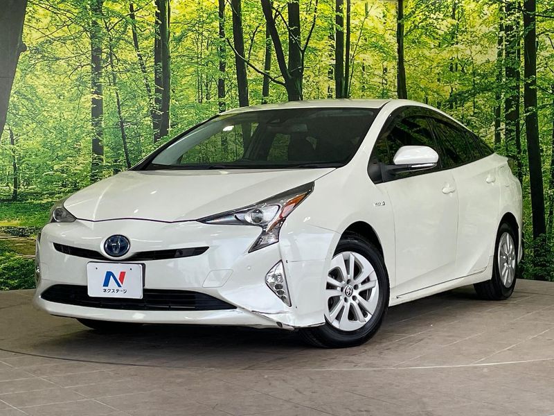 2017 Toyota Prius DAA-ZVW50 (UW-6a51b6129ee9c)[0]
