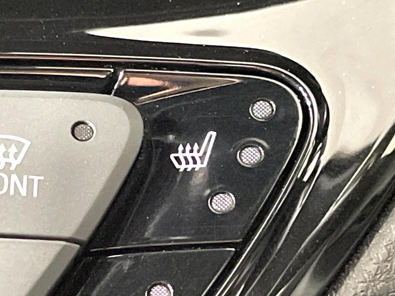 2019 Toyota C-HR DAA-ZYX10 (UW-6a51b63d09a24)[22]