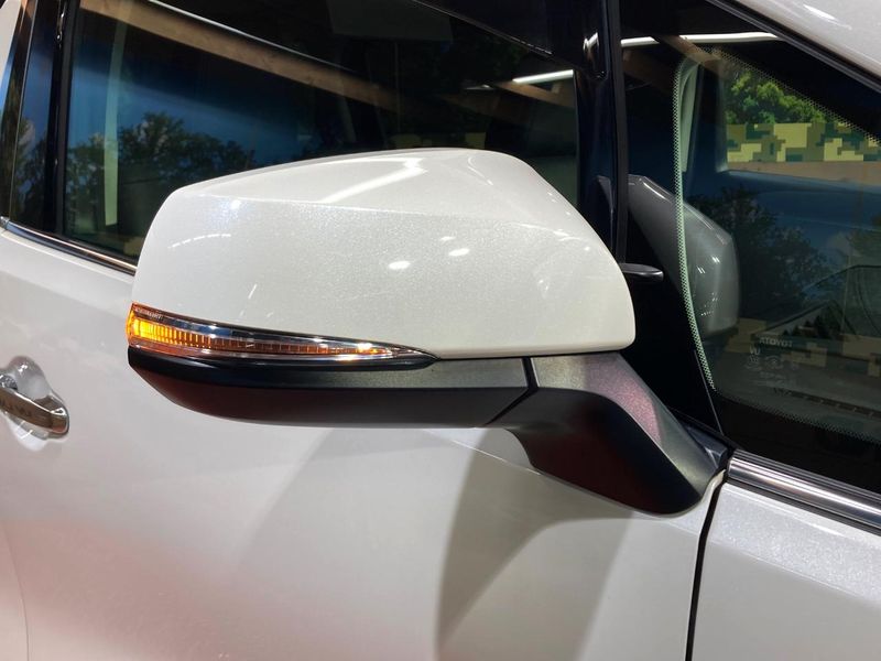 2023 Toyota Alphard 3BA-AGH30W (UW-6a5304257358c)[4]