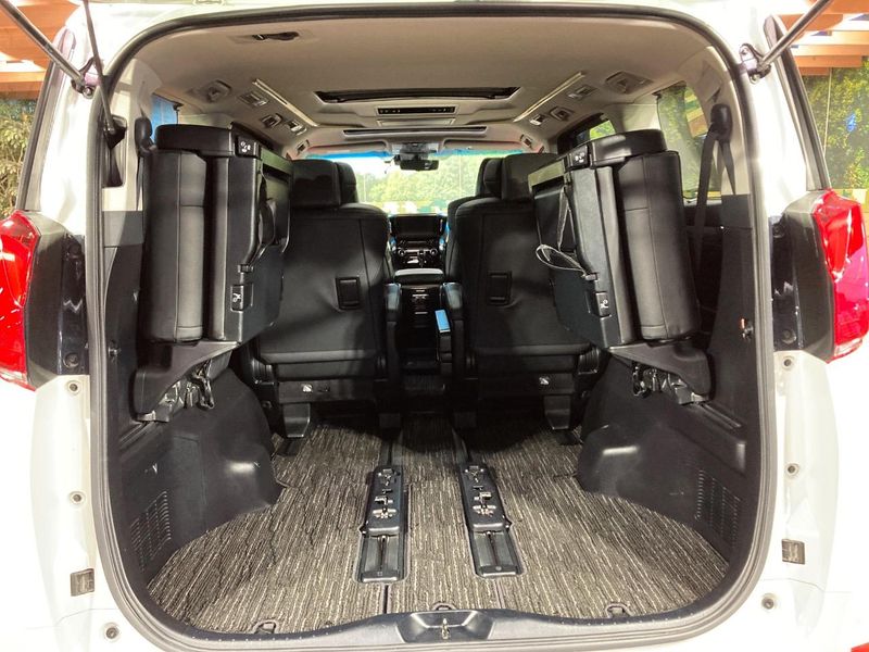 2023 Toyota Alphard 3BA-AGH30W (UW-6a5304257358c)[28]