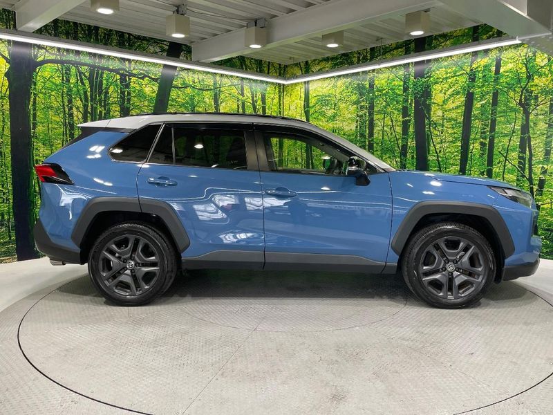 2022 Toyota RAV4 6AA-AXAH54 (UW-6a53043cf20f7)[18]