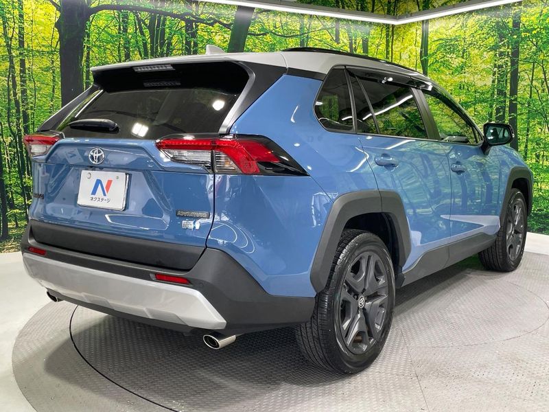 2022 Toyota RAV4 6AA-AXAH54 (UW-6a53043cf20f7)[19]