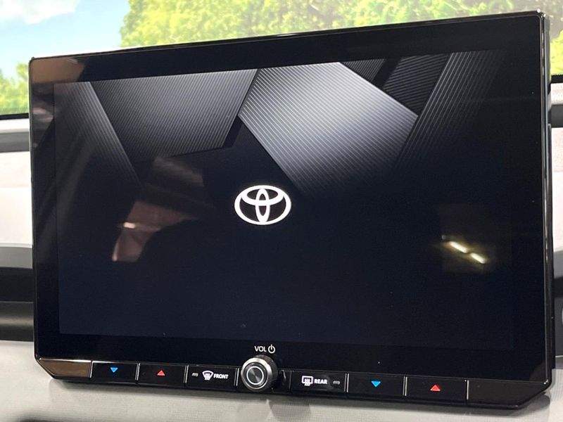 2026 Toyota RAV4 6AA-AXAN64 (UW-6a5304453e79b)[24]