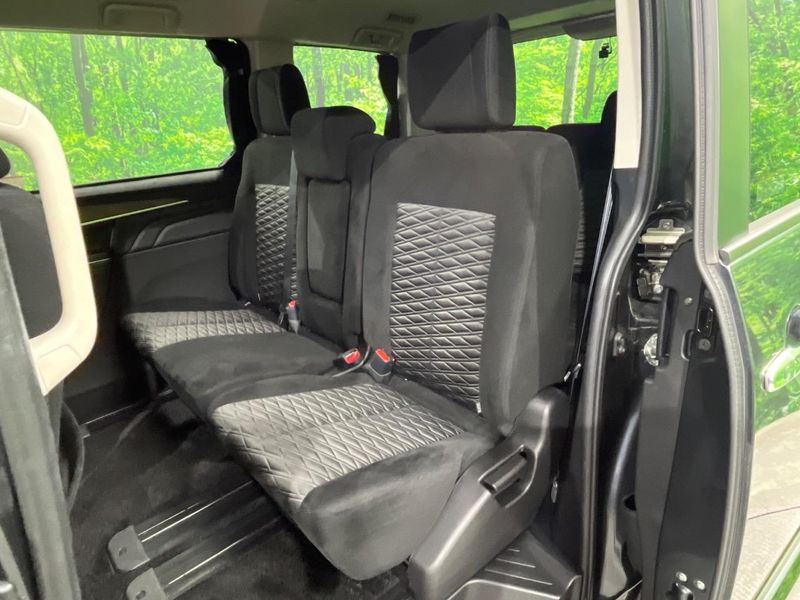 2023 Mitsubishi Delica D:5 3DA-CV1W (UW-6a5304a13627d)[17]