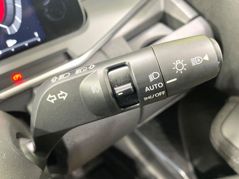 2024 Nissan Aura 6AA-FE13 (UW-6a5304cbc3190)[18]