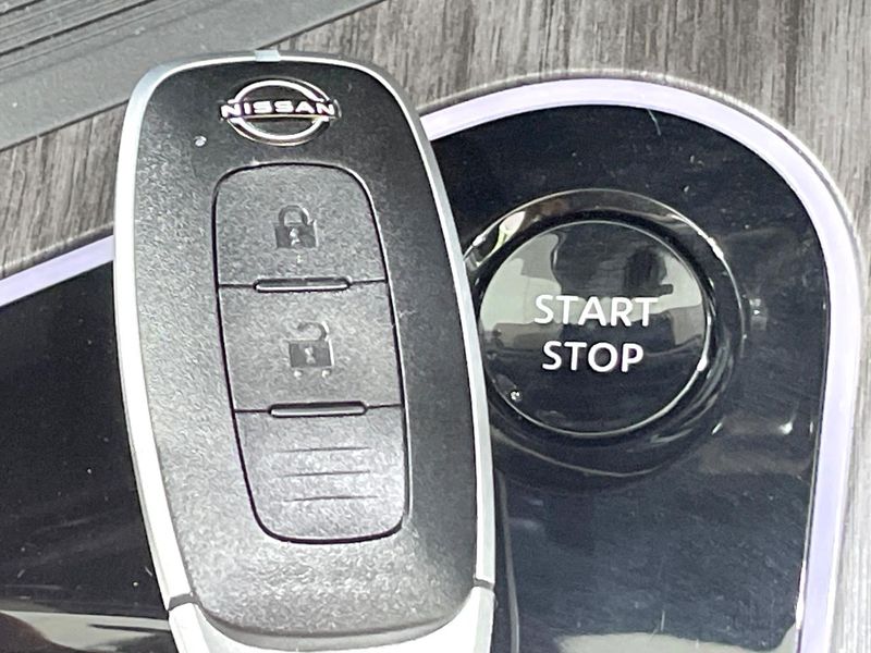 2024 Nissan Aura 6AA-FE13 (UW-6a5304cbc3190)[10]